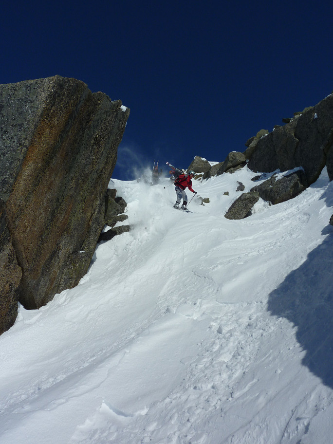 Accès au couloir SW de la pointe N