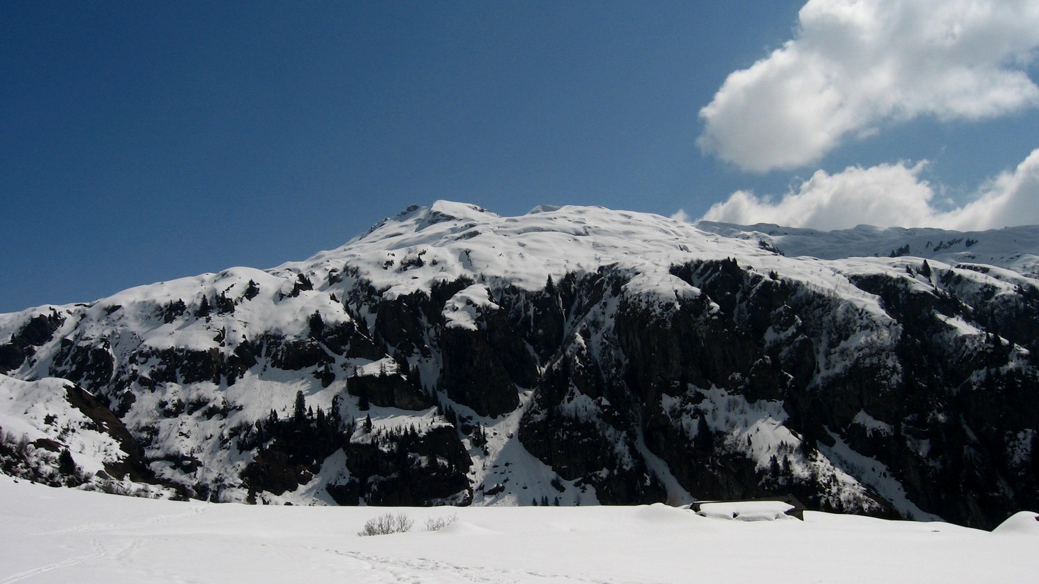 Pointe Noire de Pormenaz, vue d'ensemble