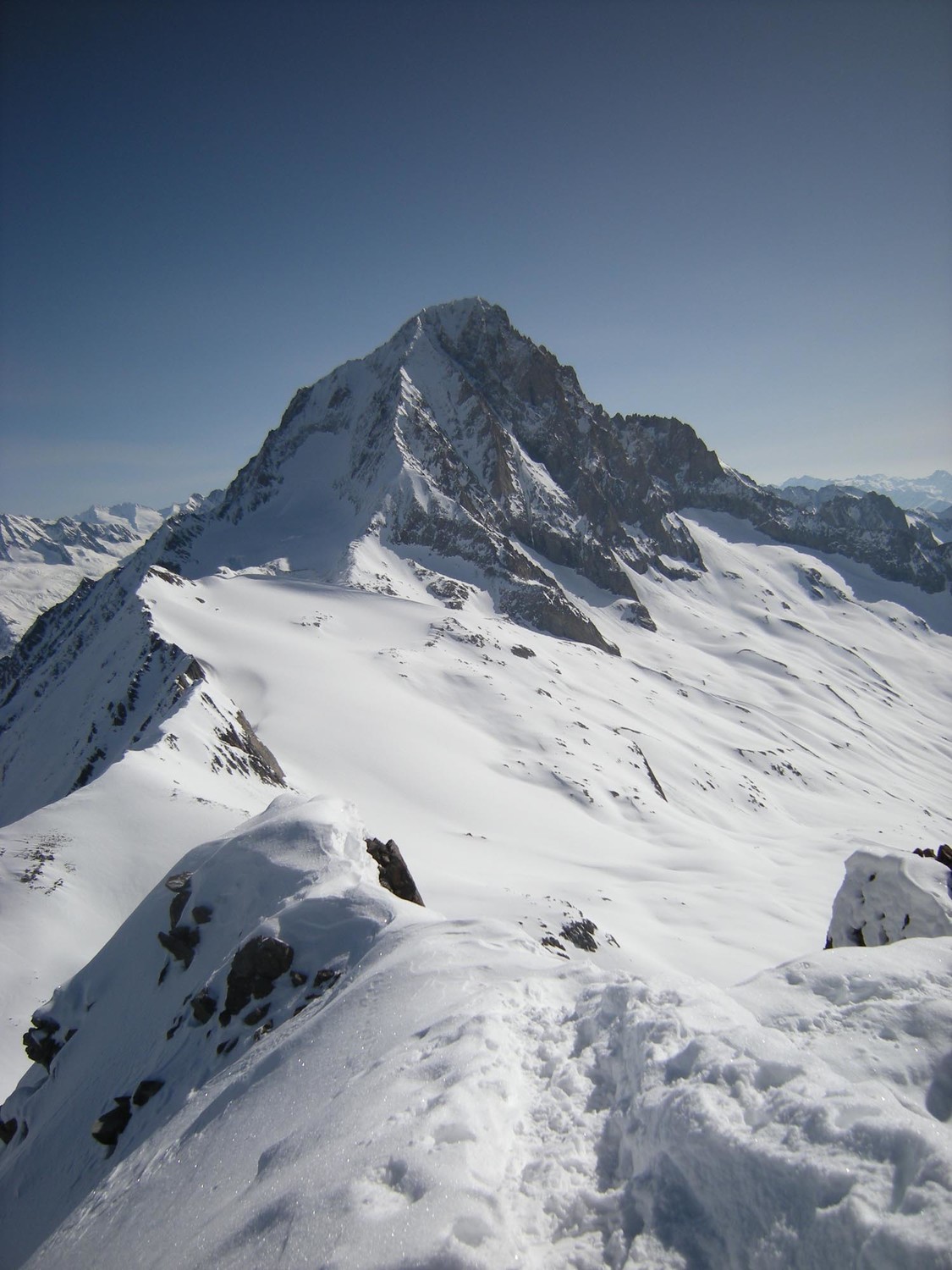 Wilerhorn. Bietschhorn arête W.