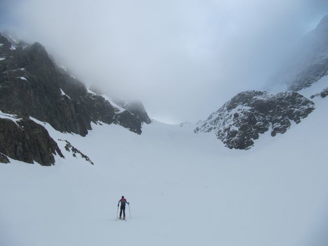 Jour blanc en vue. Domage, nous qui voulions terminer au Gleyzin...