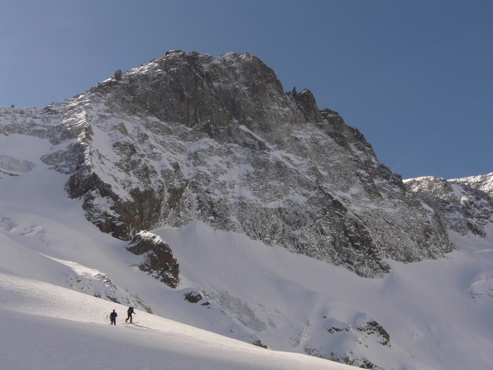 Face à la Pointe du Vallon des Etages