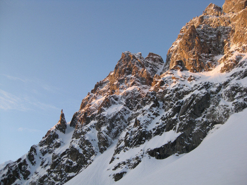 la crête E de Roche Méane s'embrase