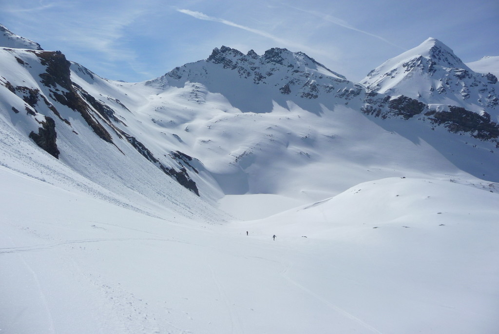 Le lac noir et le col du lac noir ds le fond