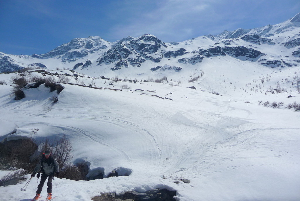 On rejoint la piste du Crot à ce niveau