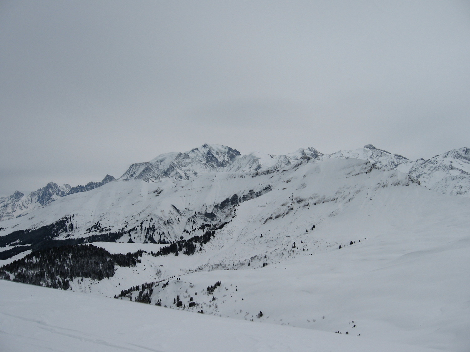 Le temps tourne au mauvais avec un beau jour blanc