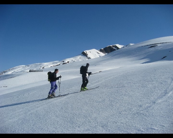 En montant les pentes W du Mont Coin