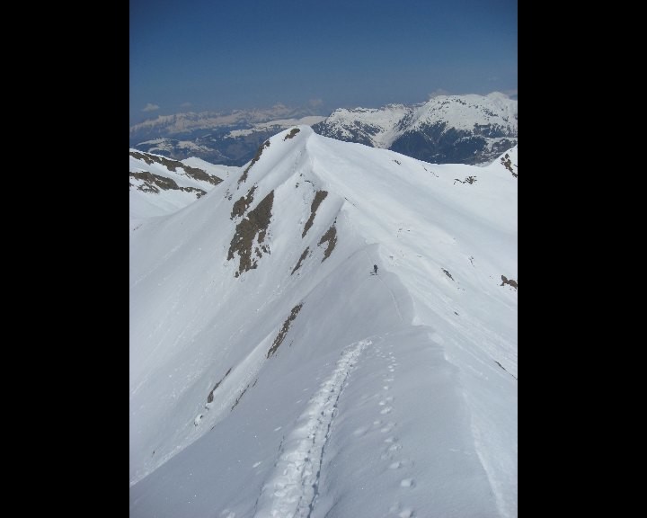 Traversée de l'arête N au Mont Coin