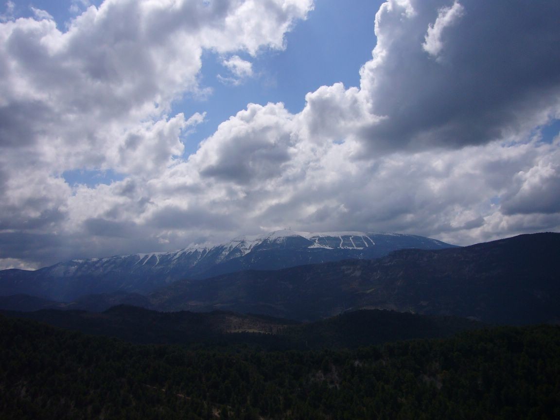 les pistes du ventoux semblent bien skiables