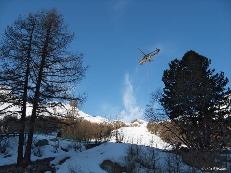 Arolla, rotation des hélicos pour la PDG 2010