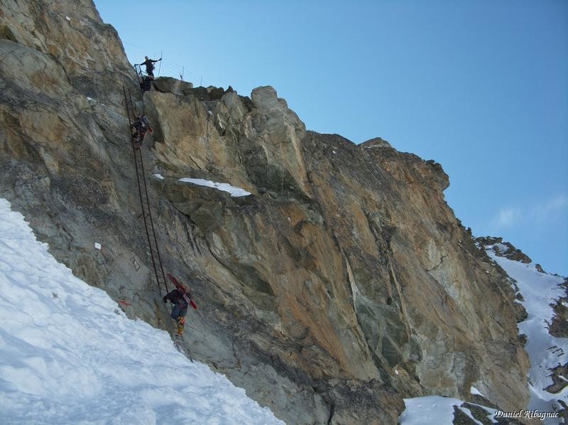 Vue du Pas de Chèvres, versant vallon des Dix