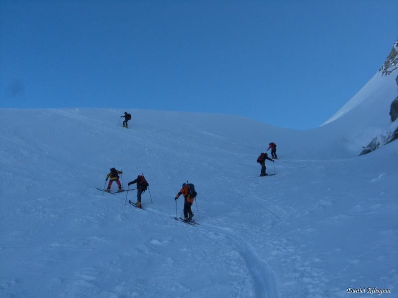 Partie raide dans le coude du glacier avant le replat terminal