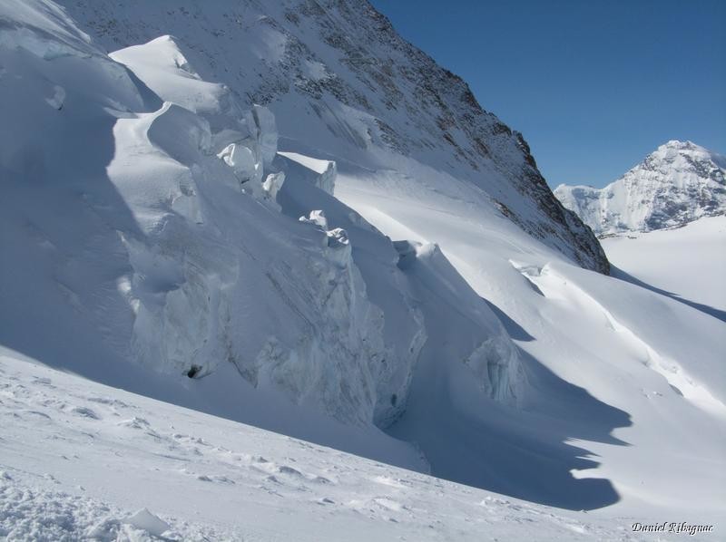 Descente parmi les séracs