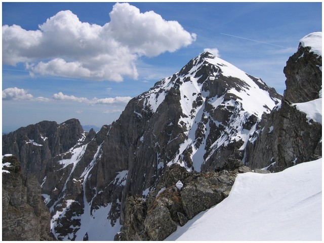 Arbizon vu de l'arête le reliant au Montfaucon