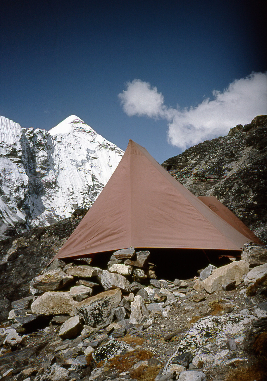 Imja Tse 6180 m, CB en l'an 1980, 1er 6000 m