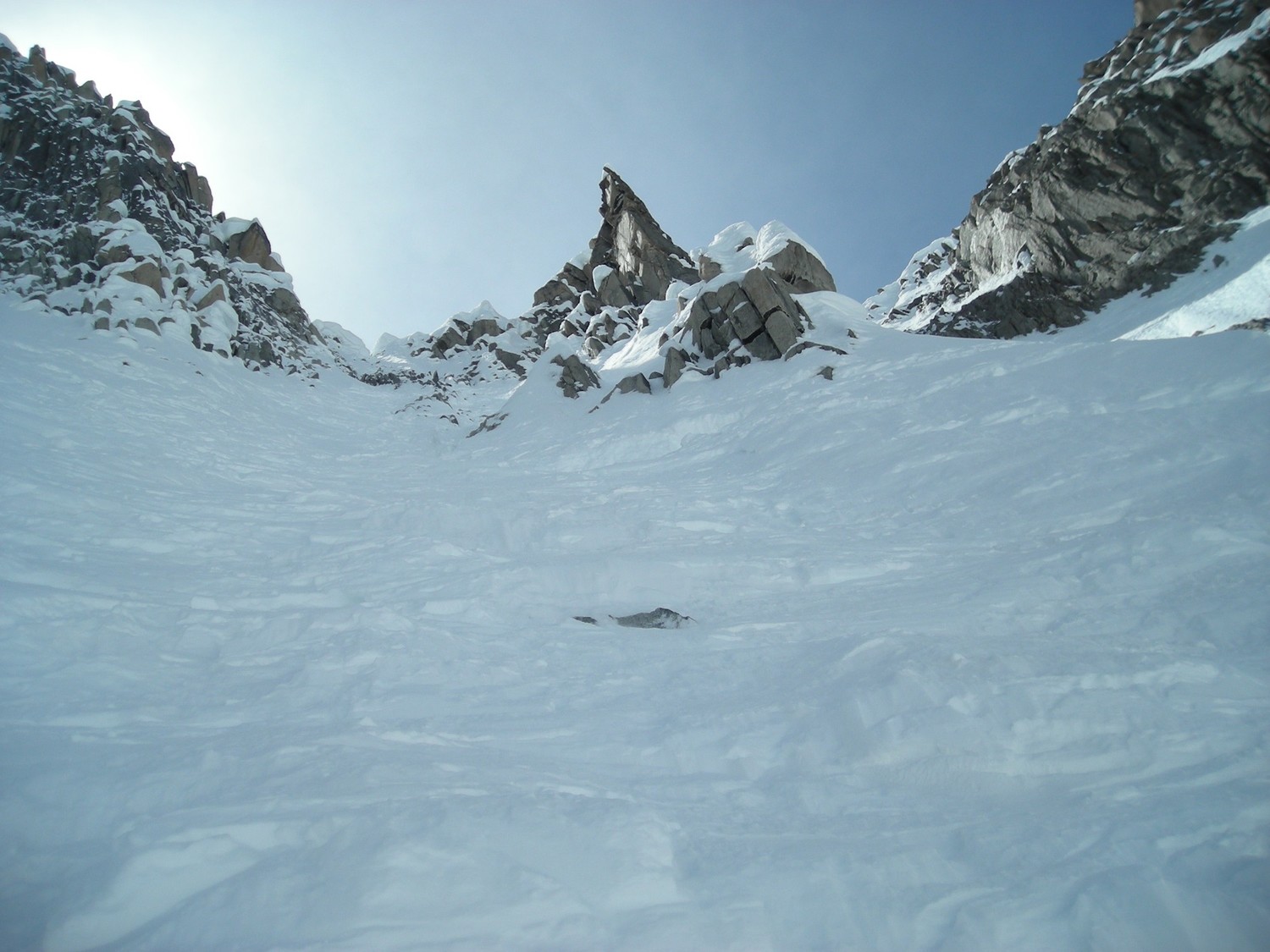 couloir NE glacier des Capucins ça s'élargie