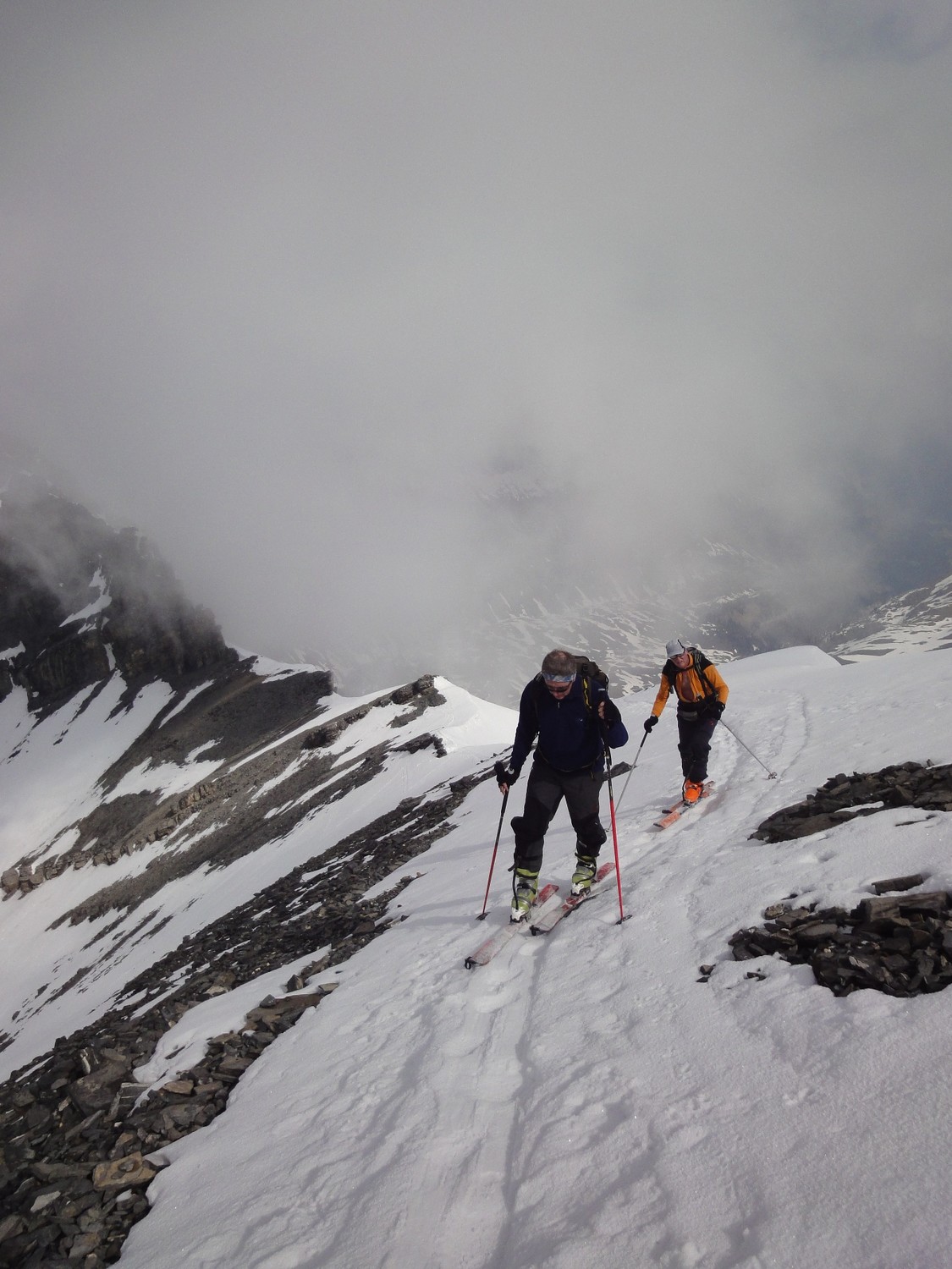 Sur l'arête au-dessus du Rindersattel