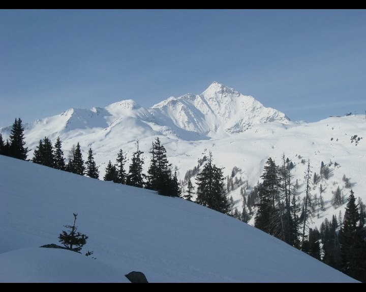 Piz Tambo en montant au Mittaghorn