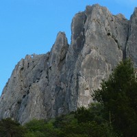 Chaîne de Gigondas face N : secteurs dits Aiguillette Lagarde et Trois Plaques