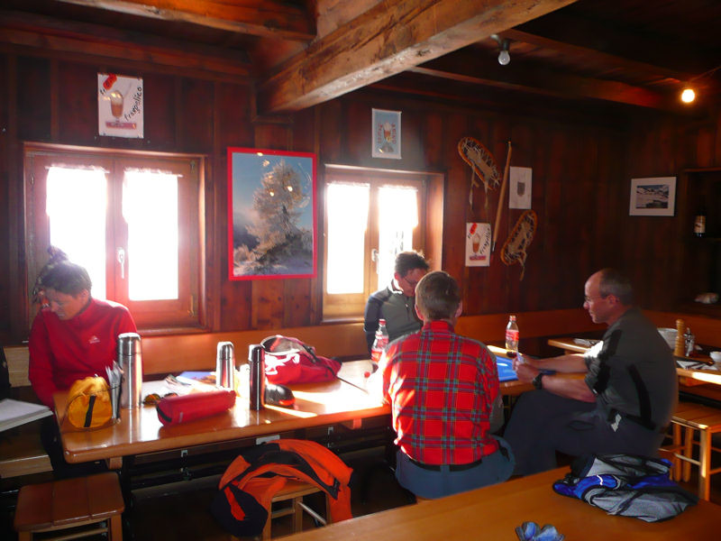 Intérieur du refuge Basodino