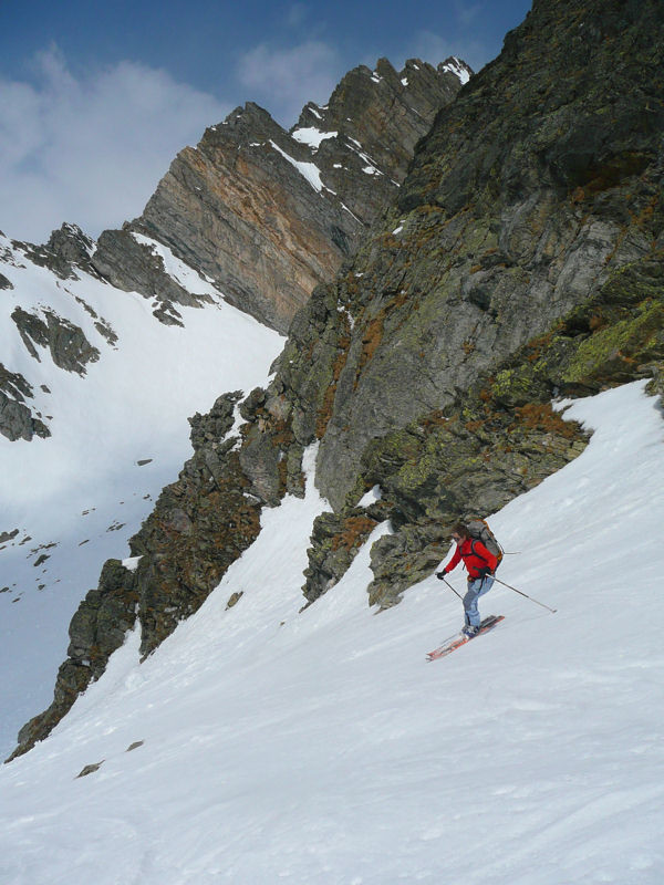 Début de descente sur le refuge Maria-Luisa
