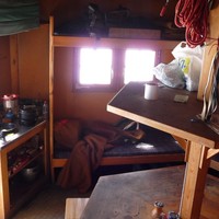 bivacco Mittelaletsch, interno
