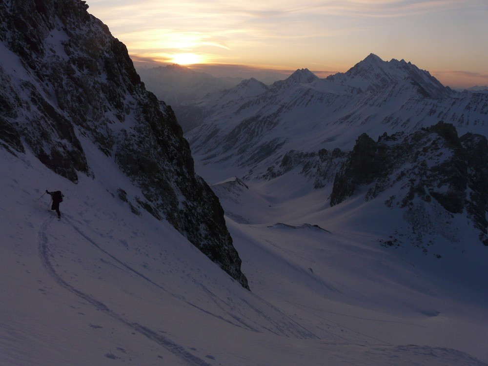 Epaule N de l'Aiguille des Glaciers depuis le Val Vény