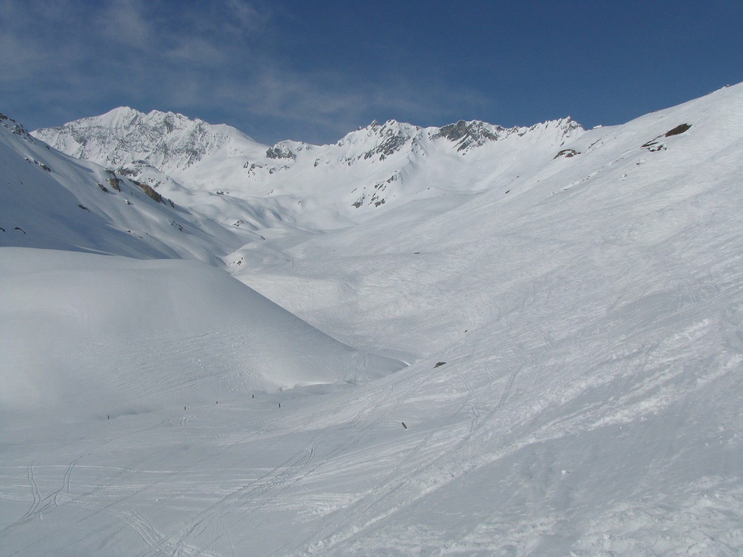 Le vallon du Charvet, la Sana au fond