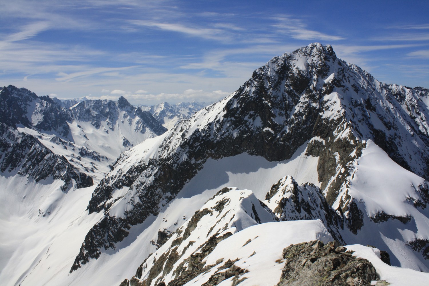 Le Pic du Clapier du Peyron et le Col de la Muzelle