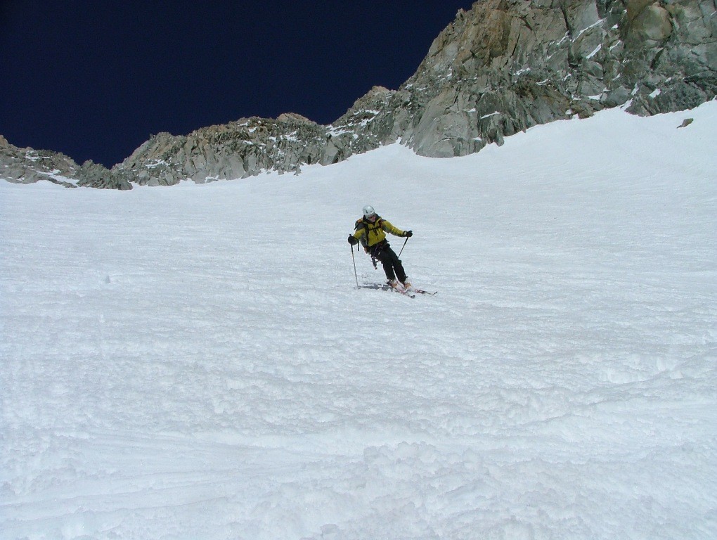 Glacier du Milieu : les grosses difficultés sont terminées, juste un peu d'attention avec la neige