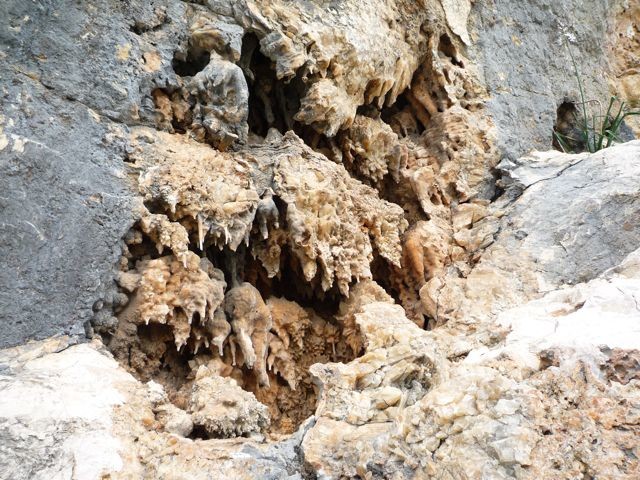 Sainte Victoire, Albélia : rocher inédit...