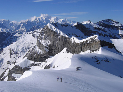 L'arête SW du Ruan peu après le col du Ruan L'arête SW du Ruan peu après le col du Ruan