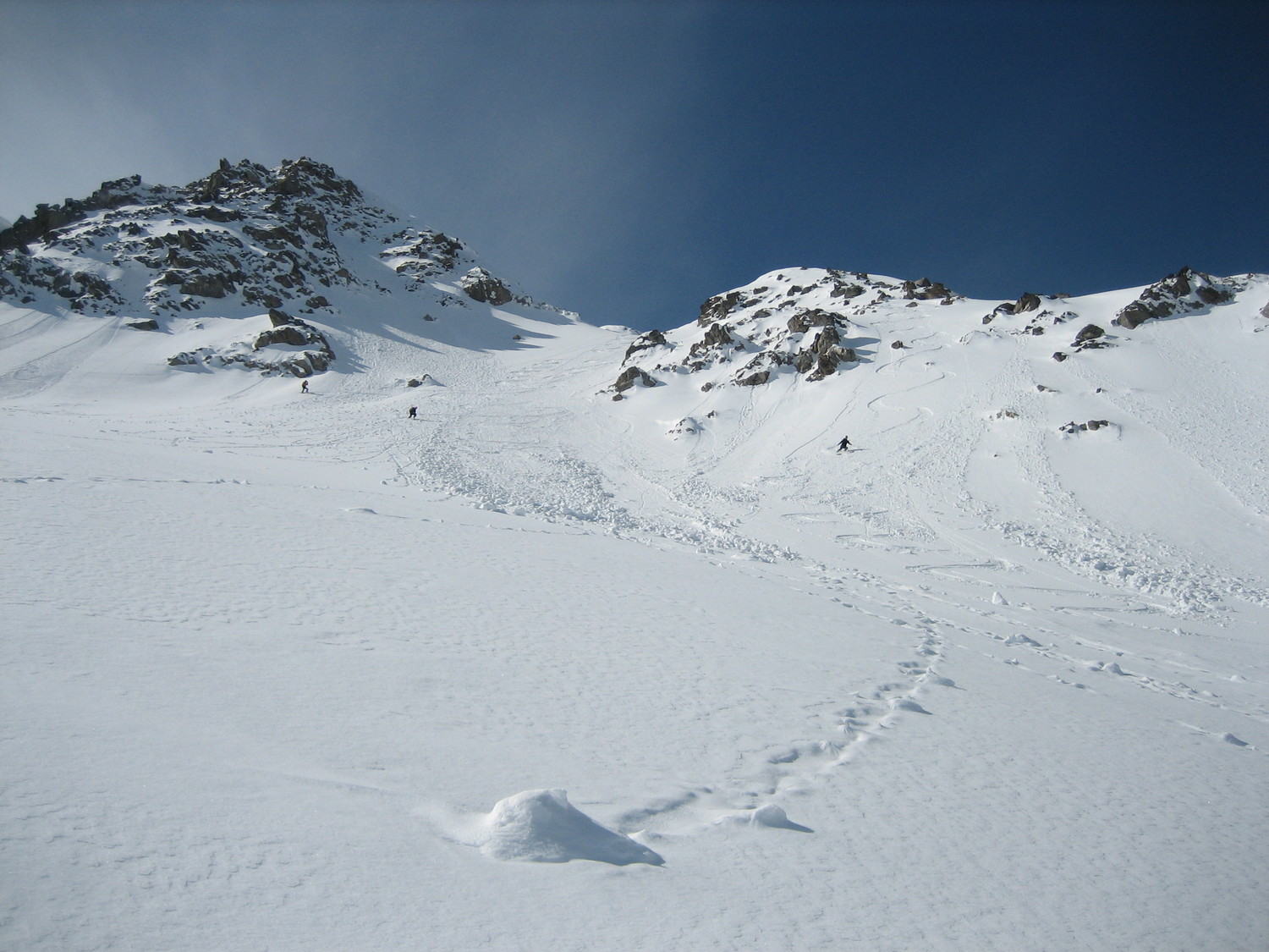 Roche Château : descente versant N
