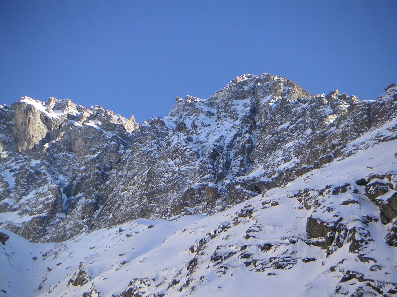 Versant N de la pointe de Balme rousse