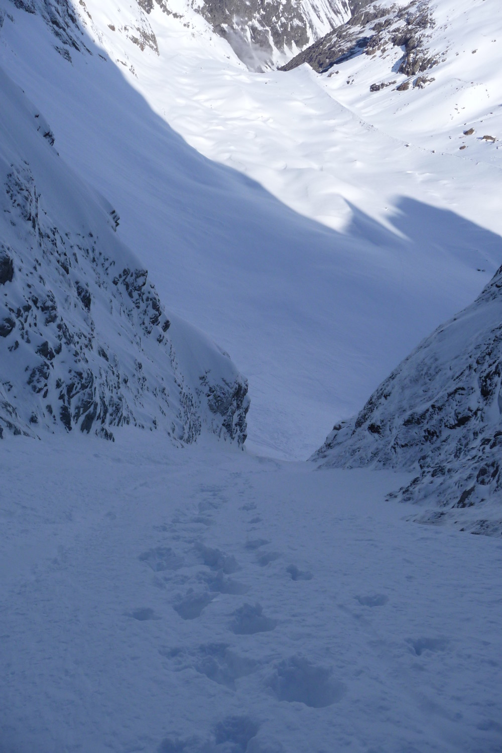 Mayer Dibona, petit couloir d'accès