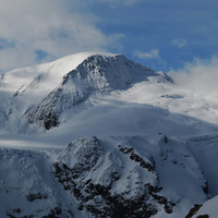 Gwächtenhorn (3420m, Alpes d'Uri) vu de la montée à l'Uratstock