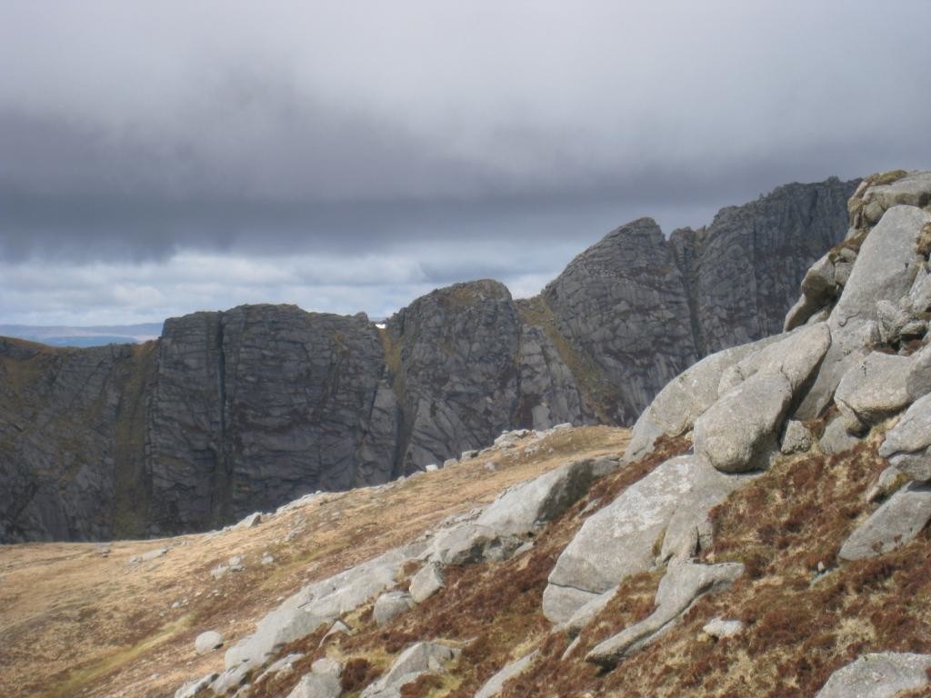 l'arête encore