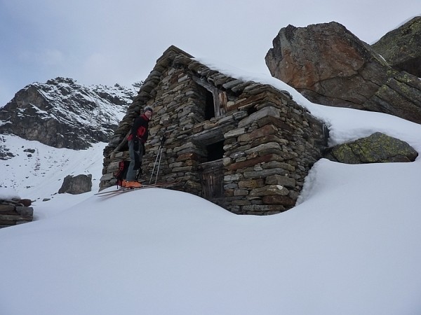 Salendo al Pizzo Campo Tencia da S. Alpe Pradoi