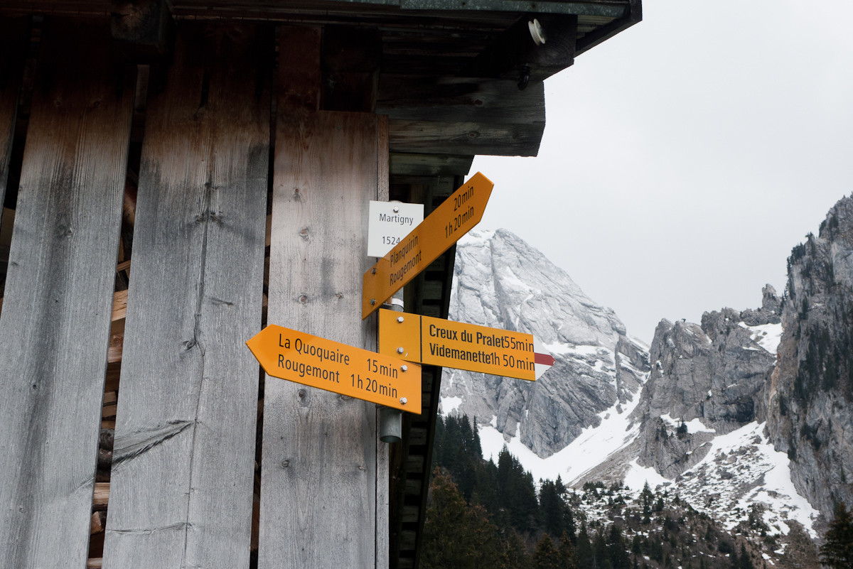 Indicateurs officiels à Martigny (et neige en mai 2010)