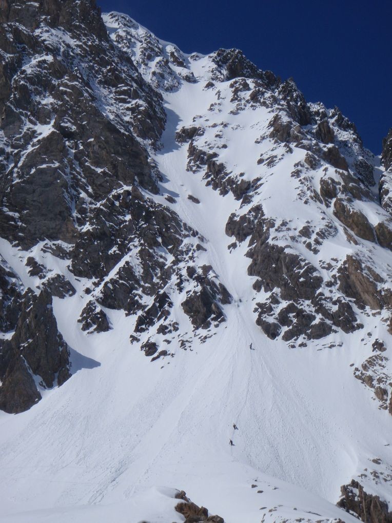 Remontée du Couloir N du Chillol