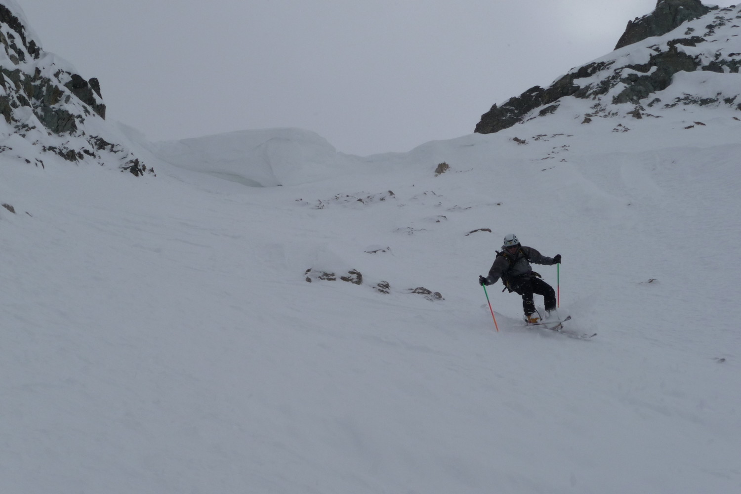 Excellente neige dans le haut