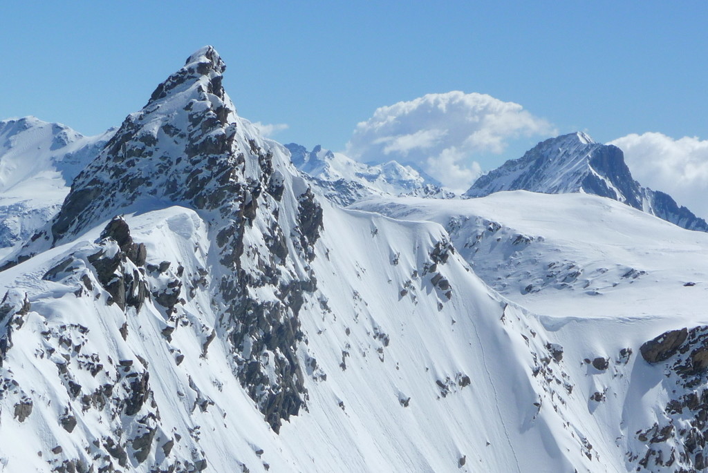 Aiguille de Polset à gauche et Dome de Polset à droite