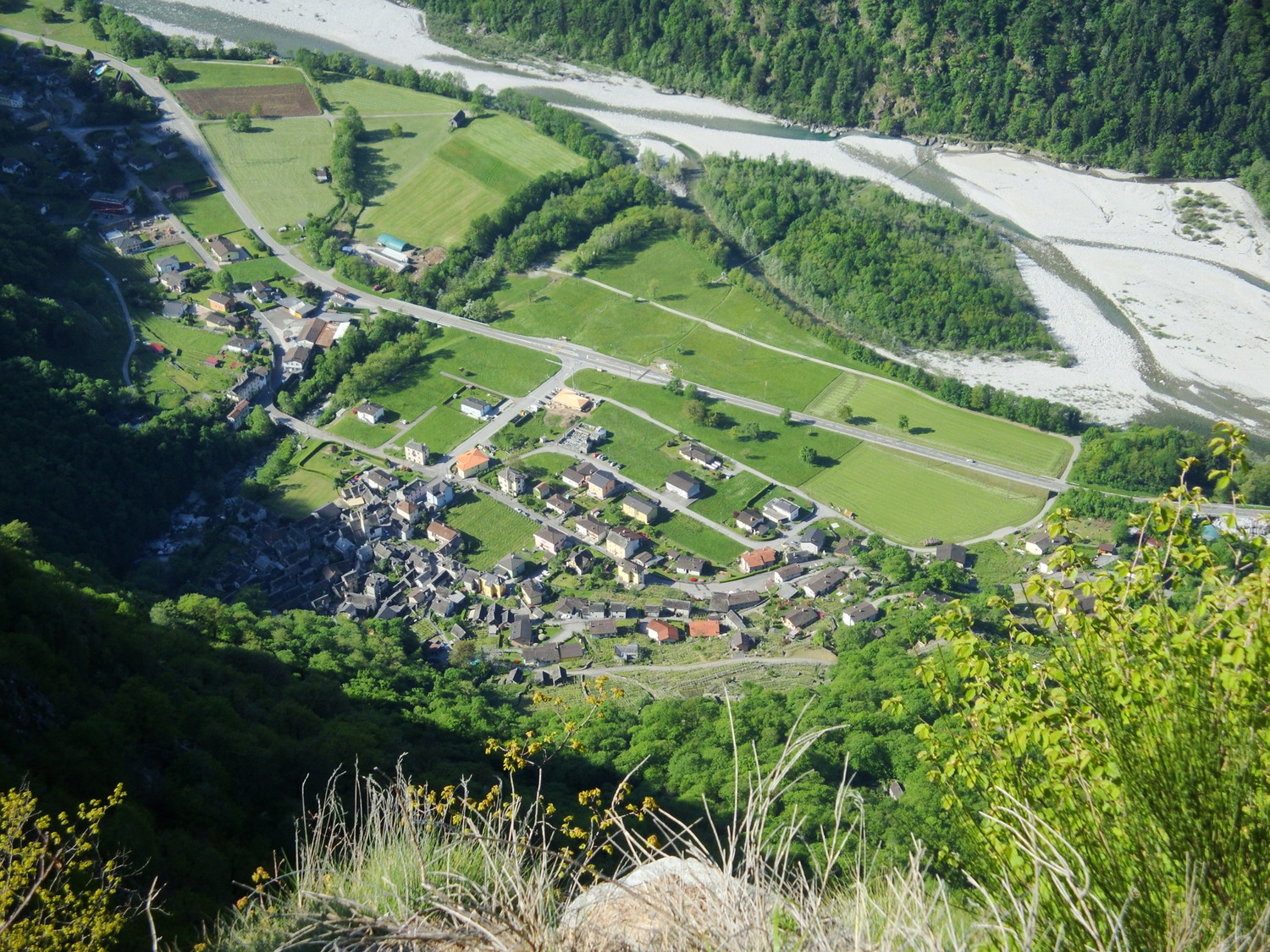 Giumaglio: 500m sous nos pieds.