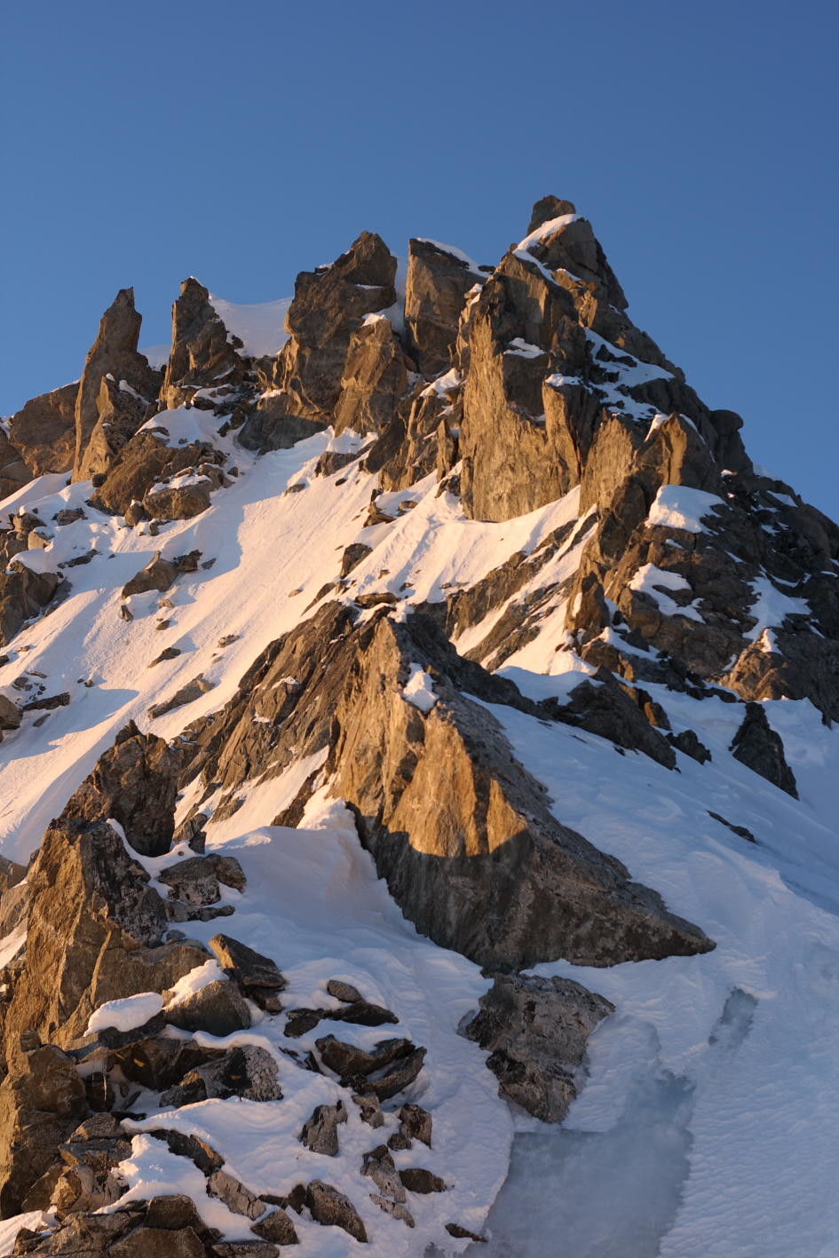 sommet du Mont Maudit par l'arête
