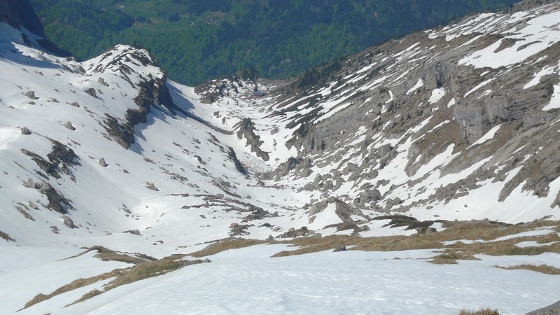 Lac des Verdets et refuge de Bostan