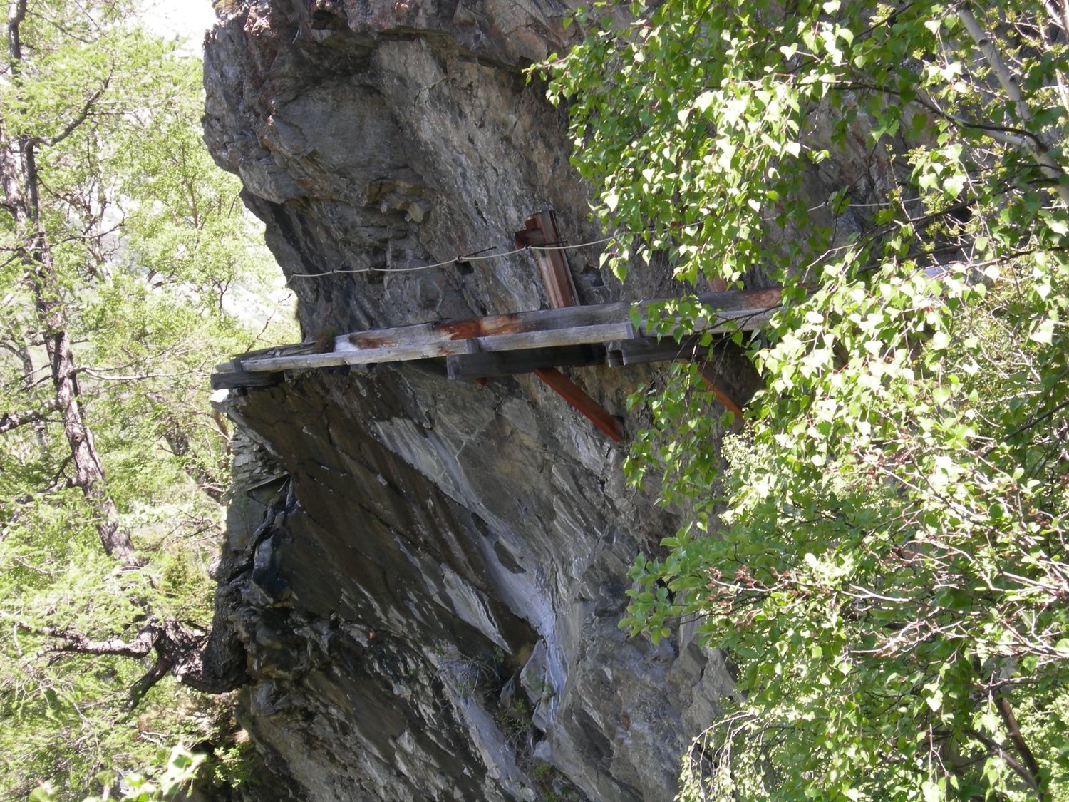 la fameuse planche, vraiment vertigineux en option)