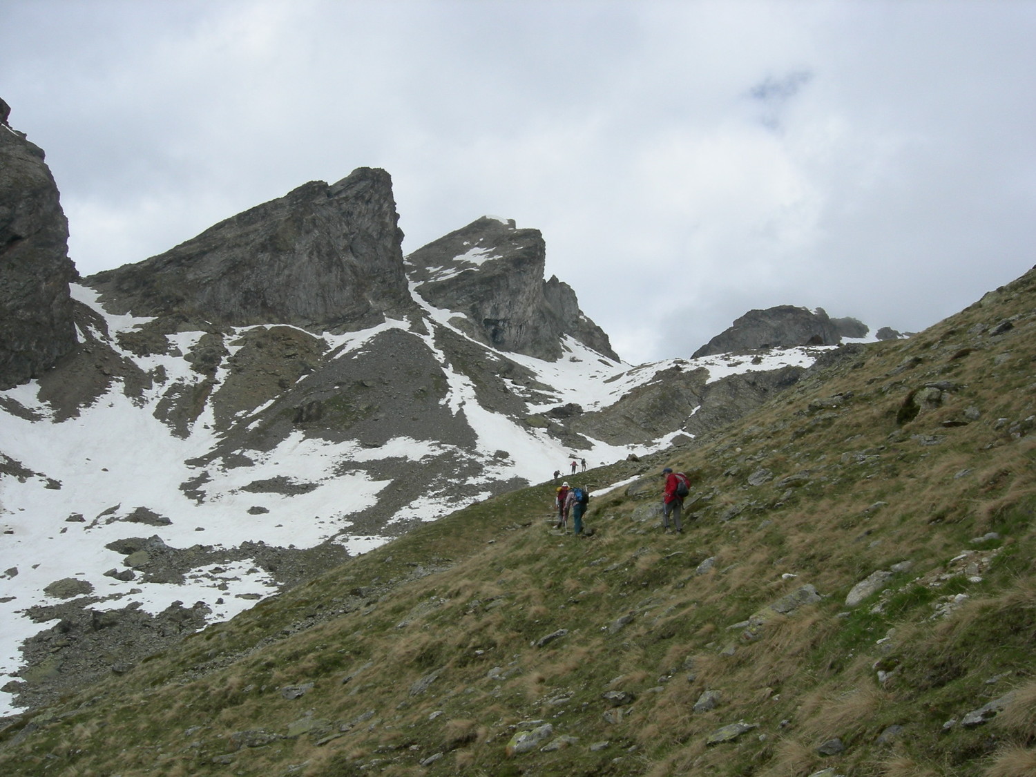 montée au lac