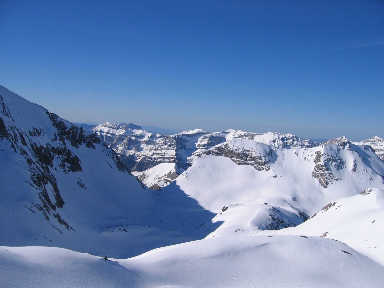 Vue du col de la Munia sur Ordesa