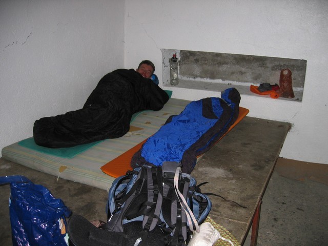 Bas flanc et matelas pour 2