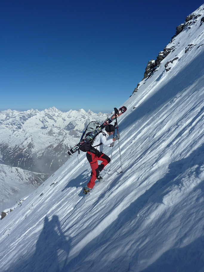 Dans la face SW du Combin de Valsorey