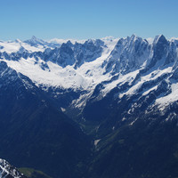 Le cime granitiche della Val Bondasca. dal Pizzo Galleggione 3107 m.